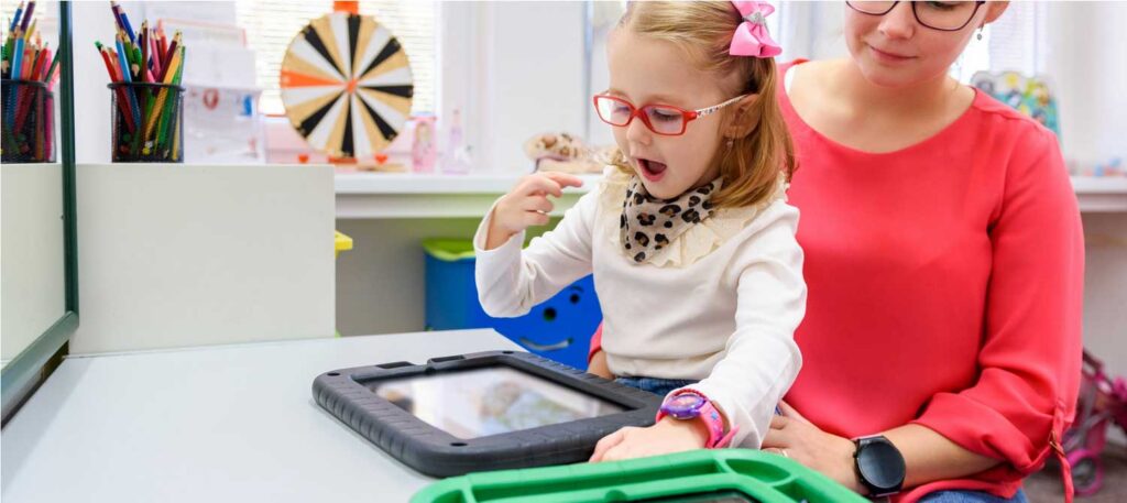 Speech Delay vs. Language Disorder: Signs Parents Should Watch For